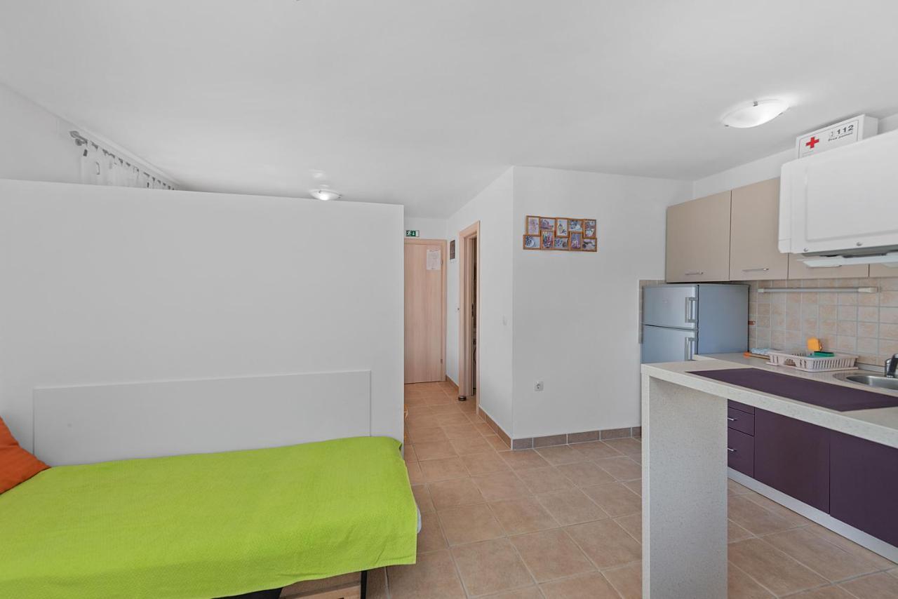 Apartments Joni Cikat 말리로시니 외부 사진